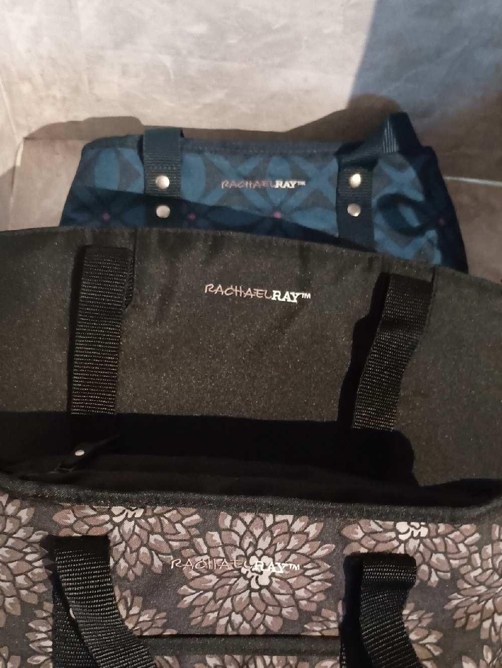 Three Rachael Ray Lunch Bags - Picture 8 of 8